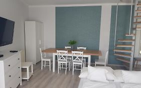 Zoli Apartmanok-Adri Kölcsey 32
