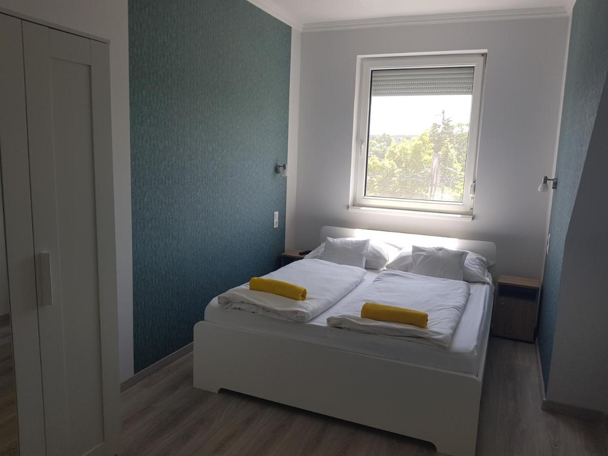 Zoli Apartmanok-Adri Kölcsey 32 Hajdúszoboszló Kültér fotó